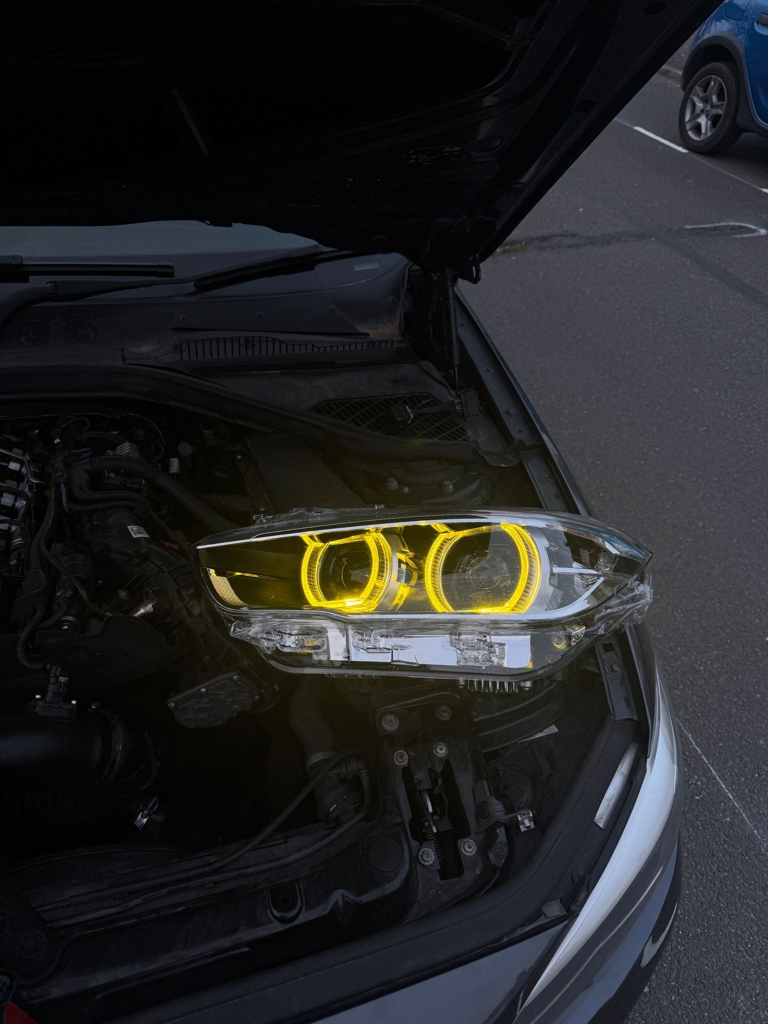 BMW 1 Series F20/F21 LCI Headlights White/Yellow