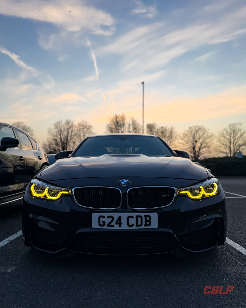 BMW F80/F82/F32 Ikon Headlights White/Yellow